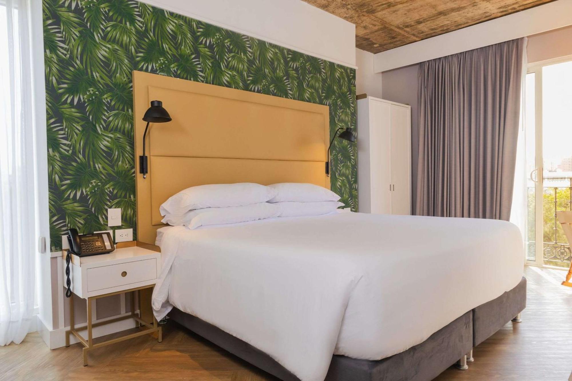 Faranda Collection Barranquilla, A Member Of Radisson Individuals Hotel Barranquilla  Ngoại thất bức ảnh A bedroom at the hotel